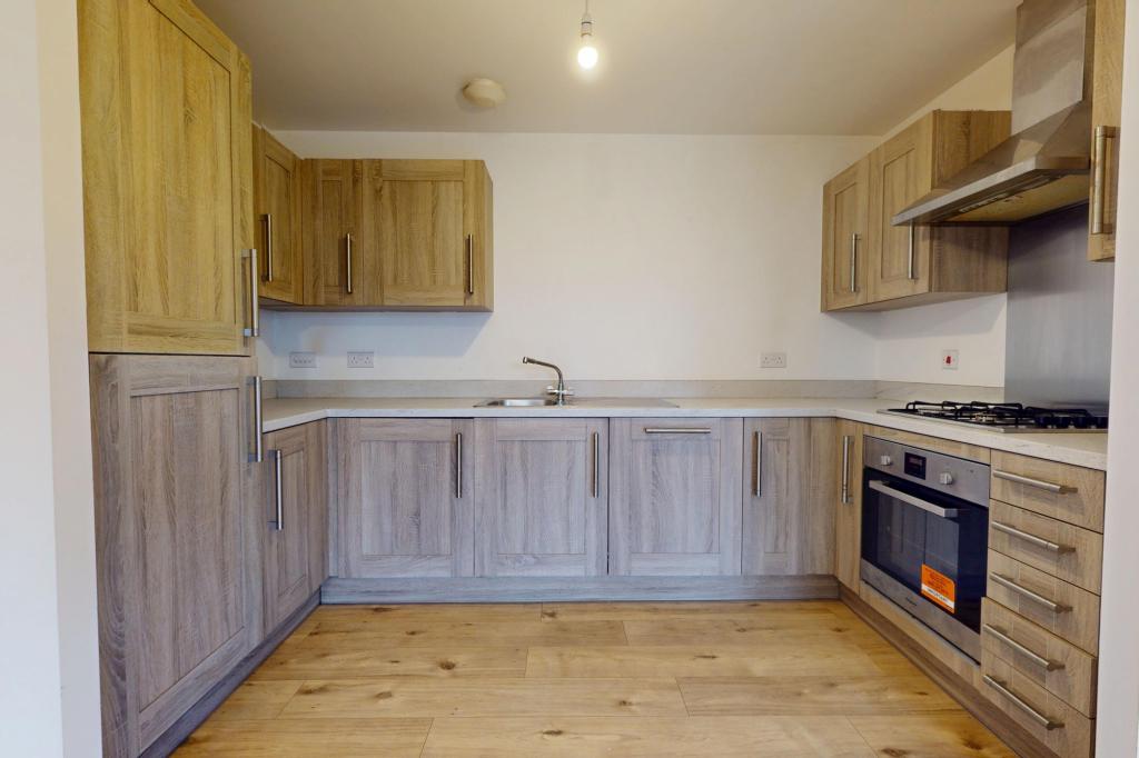 Flat Ryeland Way in Ashford