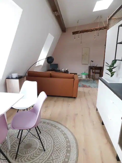Zimmer Kasernenstraße in Köln