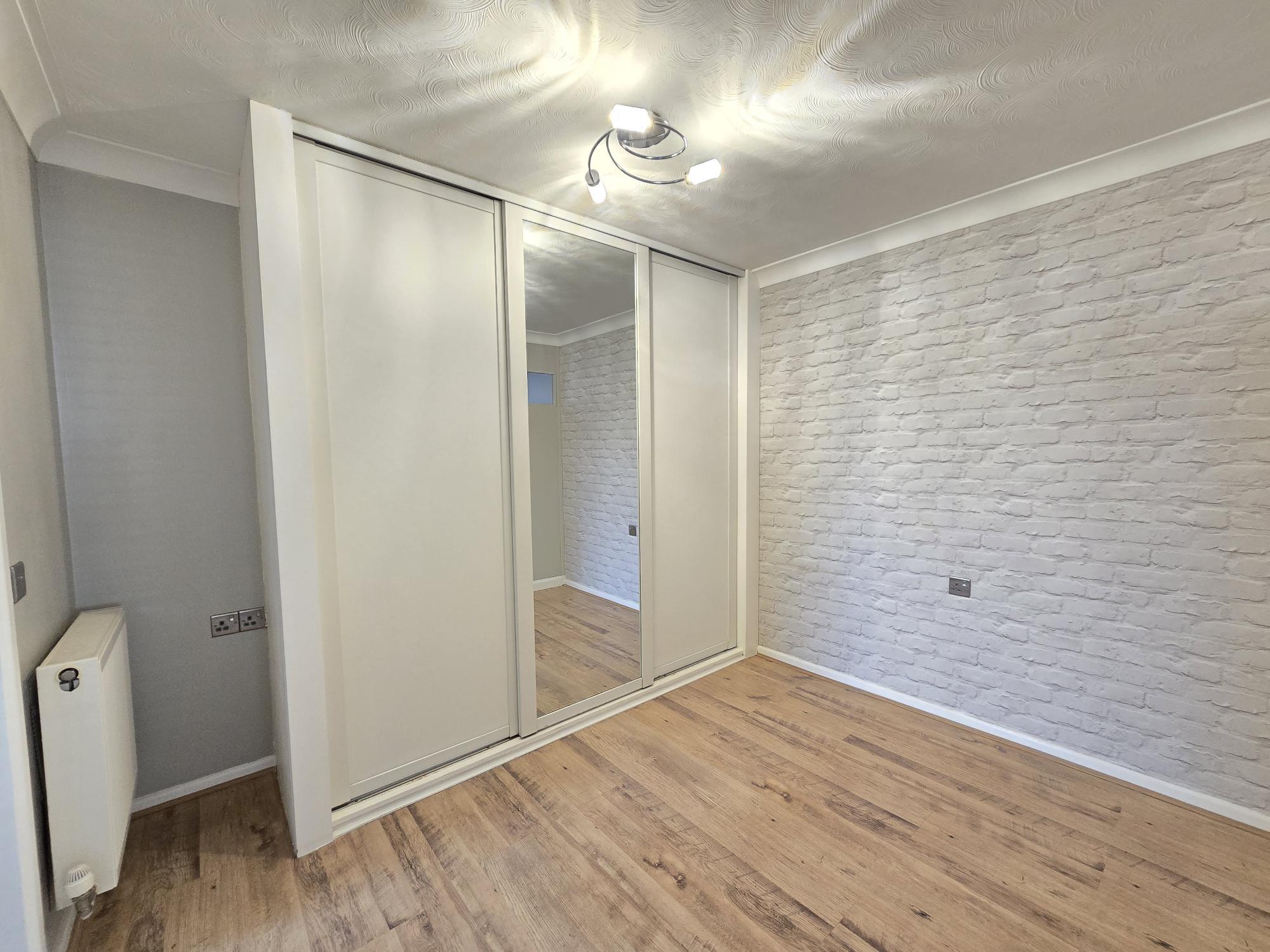 Flat Grove Place in Southampton