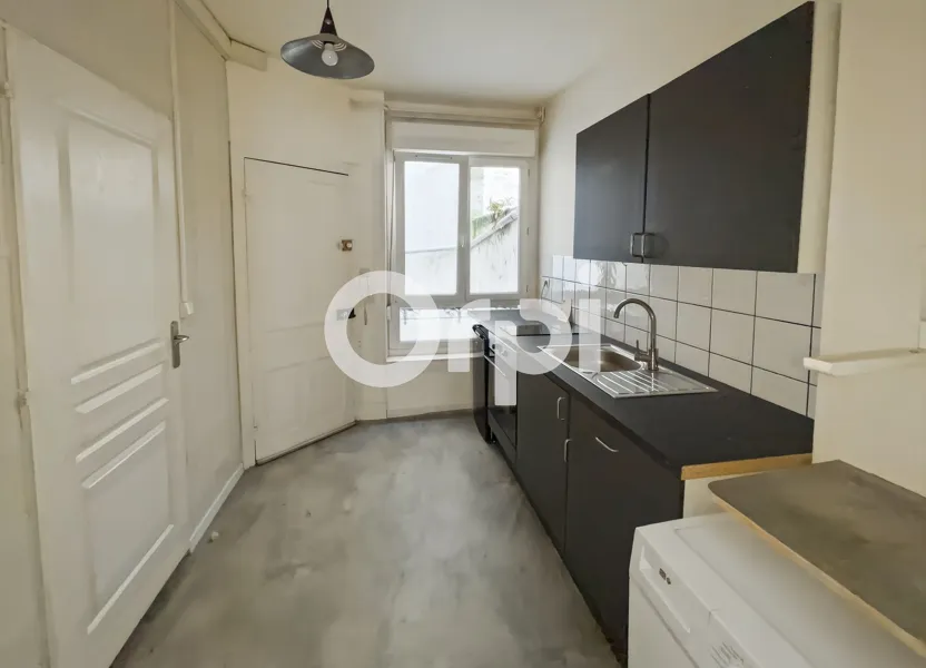 Room Rue Pasteur in Boulogne-sur-Mer