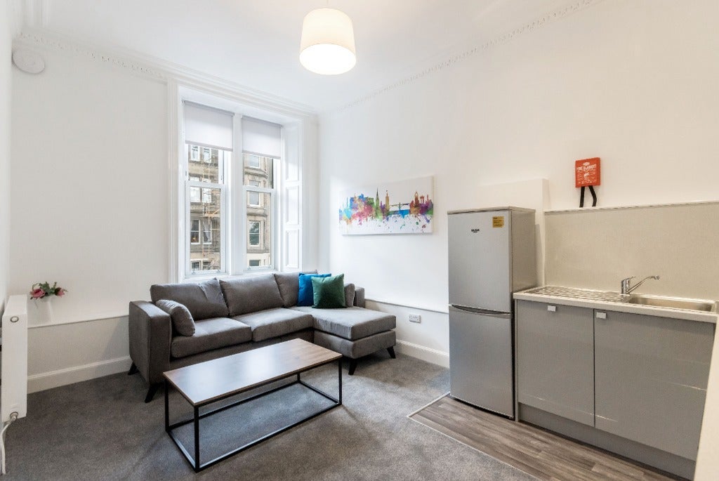 Flat Montgomery Street in City of Edinburgh