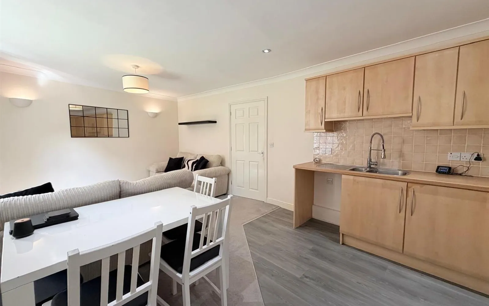 Flat Fairby Close in Mid Devon