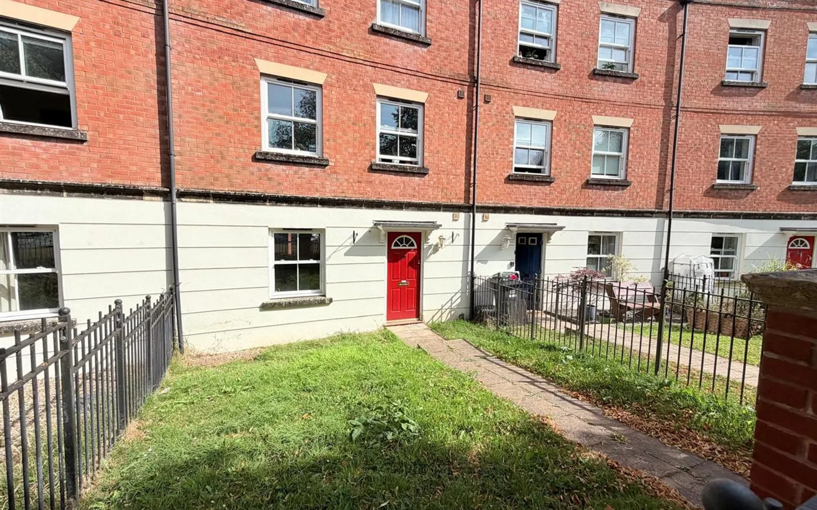 Flat Fairby Close in Mid Devon