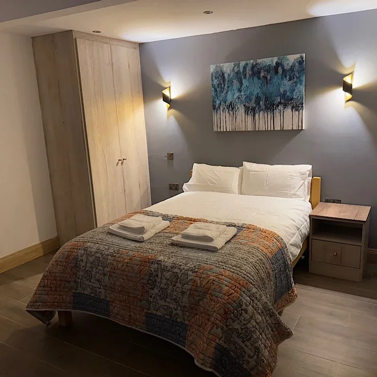 Flat Longford Road in Coventry