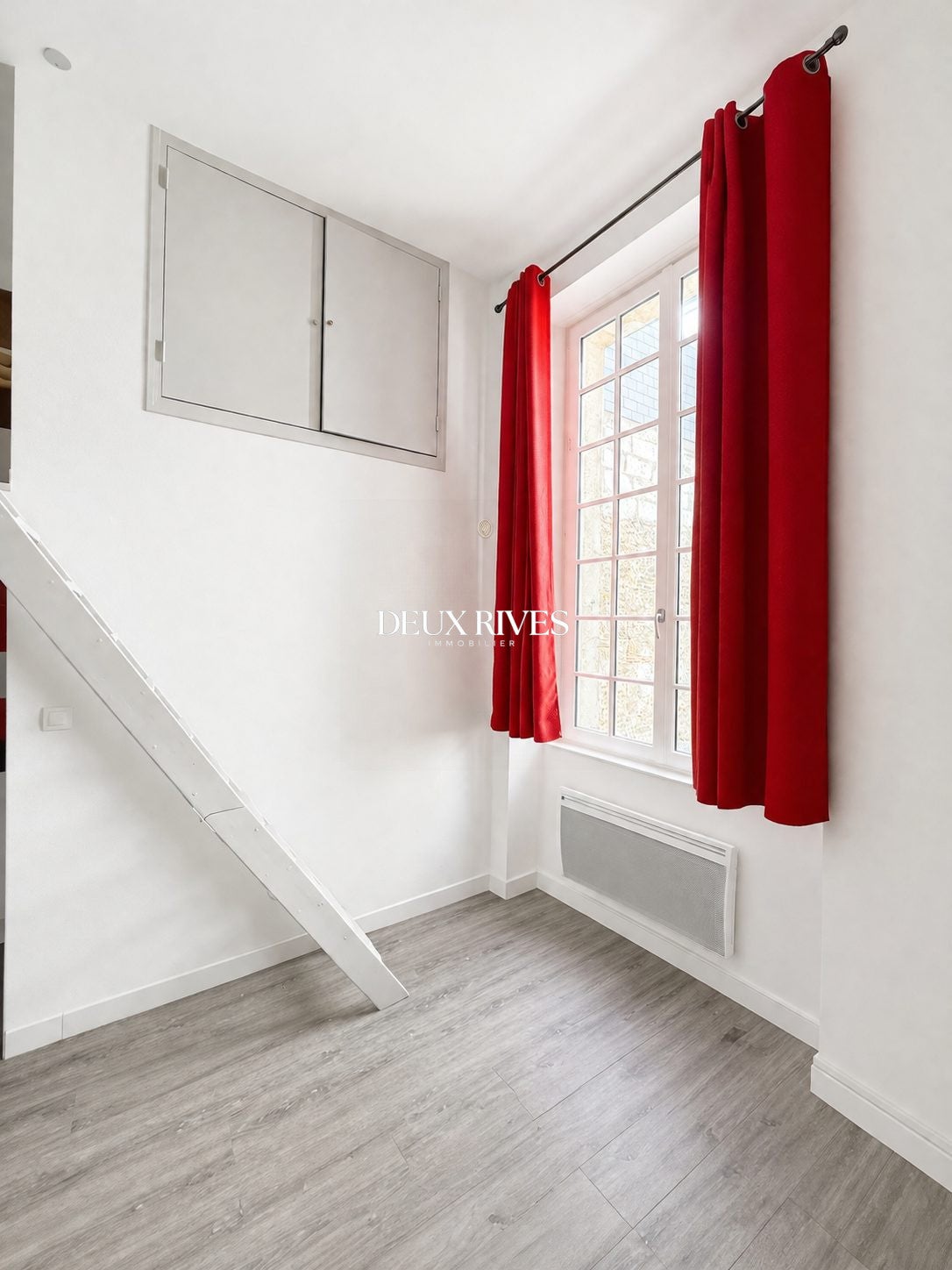 Flat Place Saint-Jean in Nantes