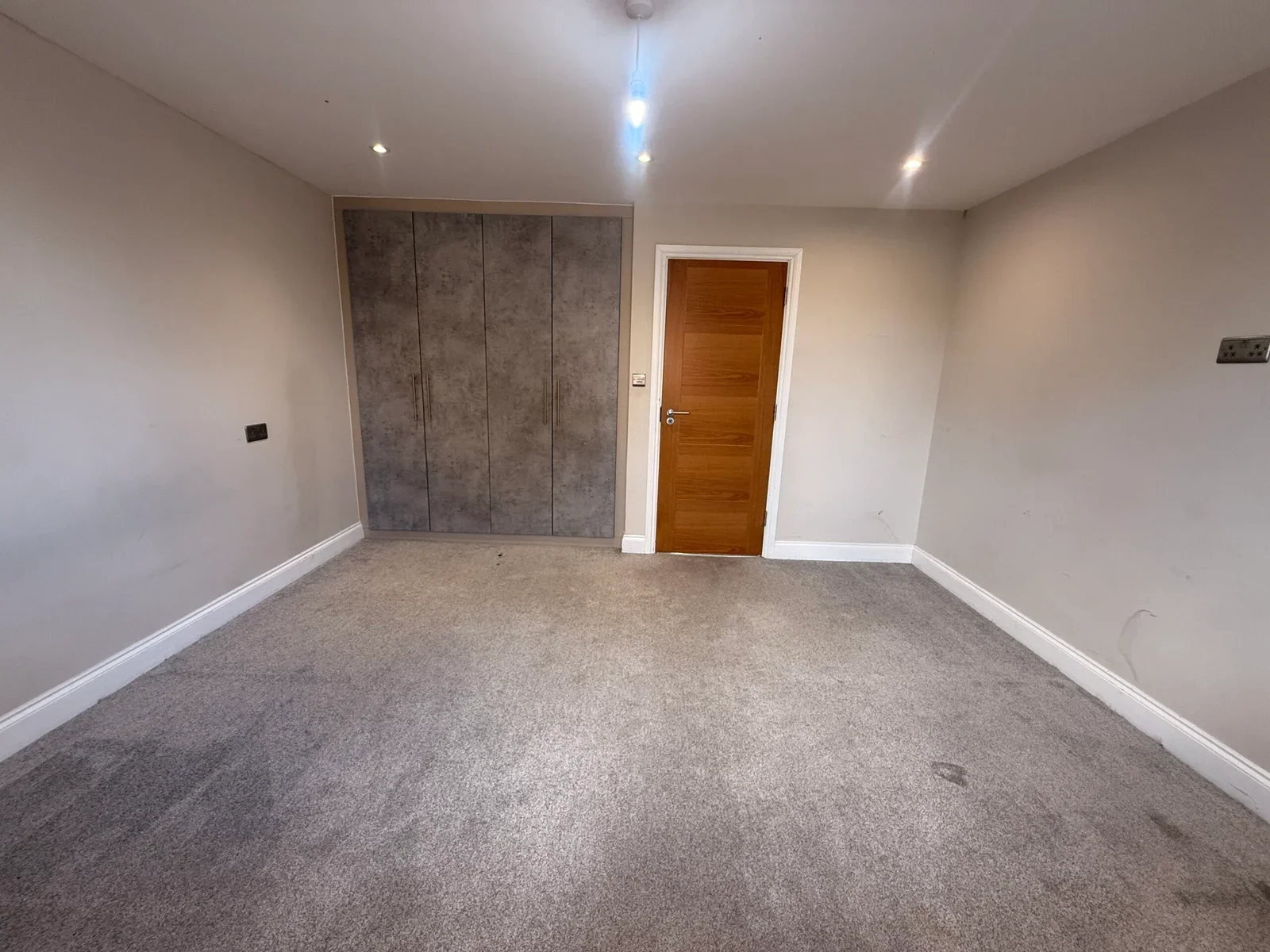 House Tithe Farm Road in Houghton Regis