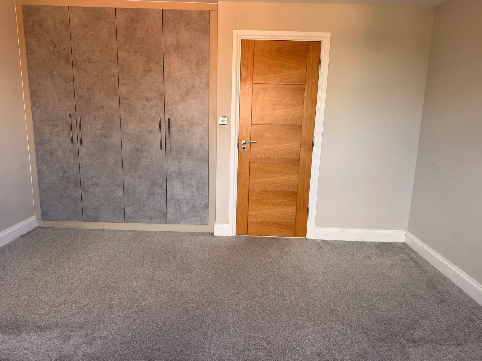 House Tithe Farm Road in Houghton Regis