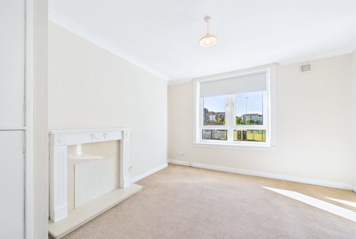 Flat Royston Square in Glasgow