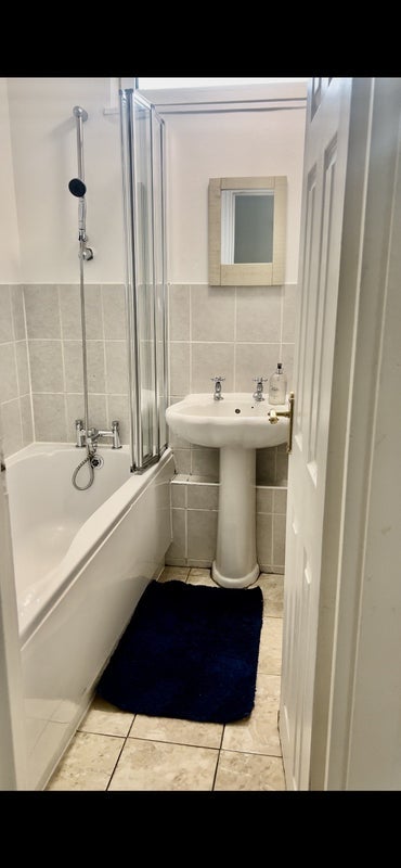 Room The Quarterdeck in Greater London