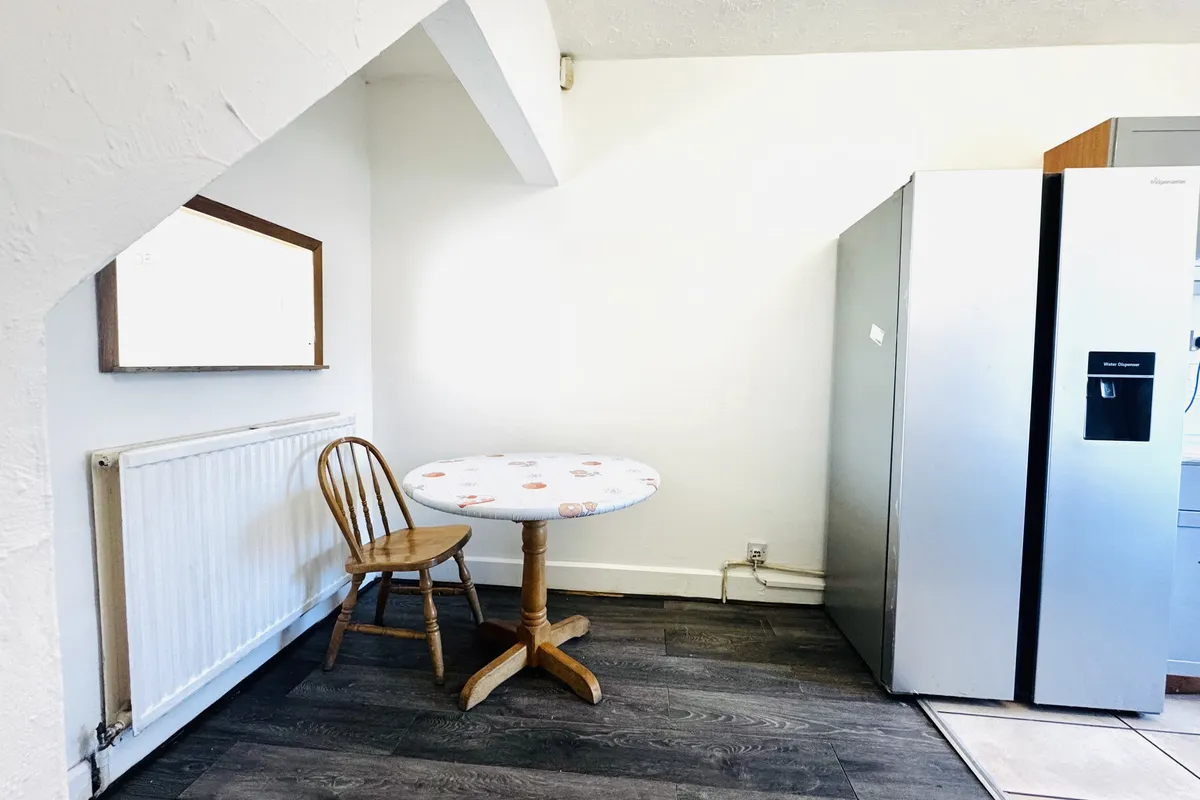Flat Irchester Road in Rushden