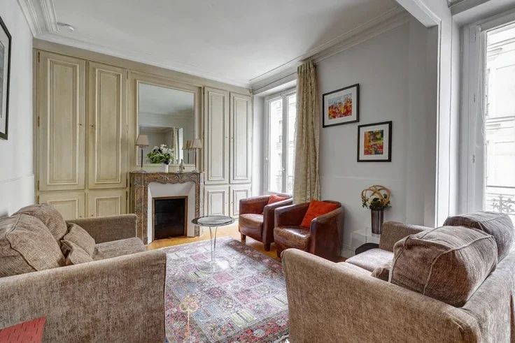 Flat Rue d'Armaillé in Paris