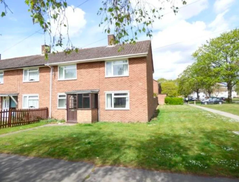 House Mansel Road West in Southampton