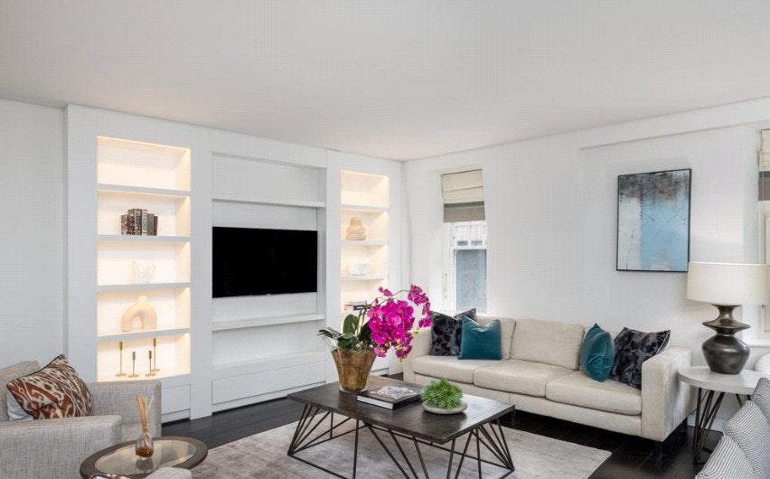 Flat Duke Street in City of Westminster