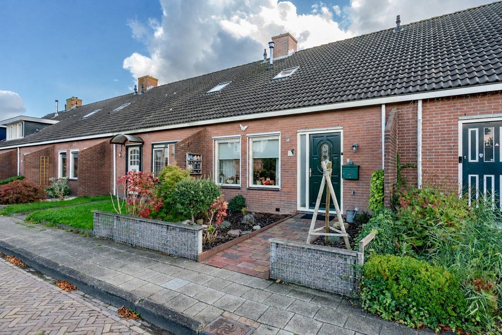Huis de Korten 11 in Ossenzijl