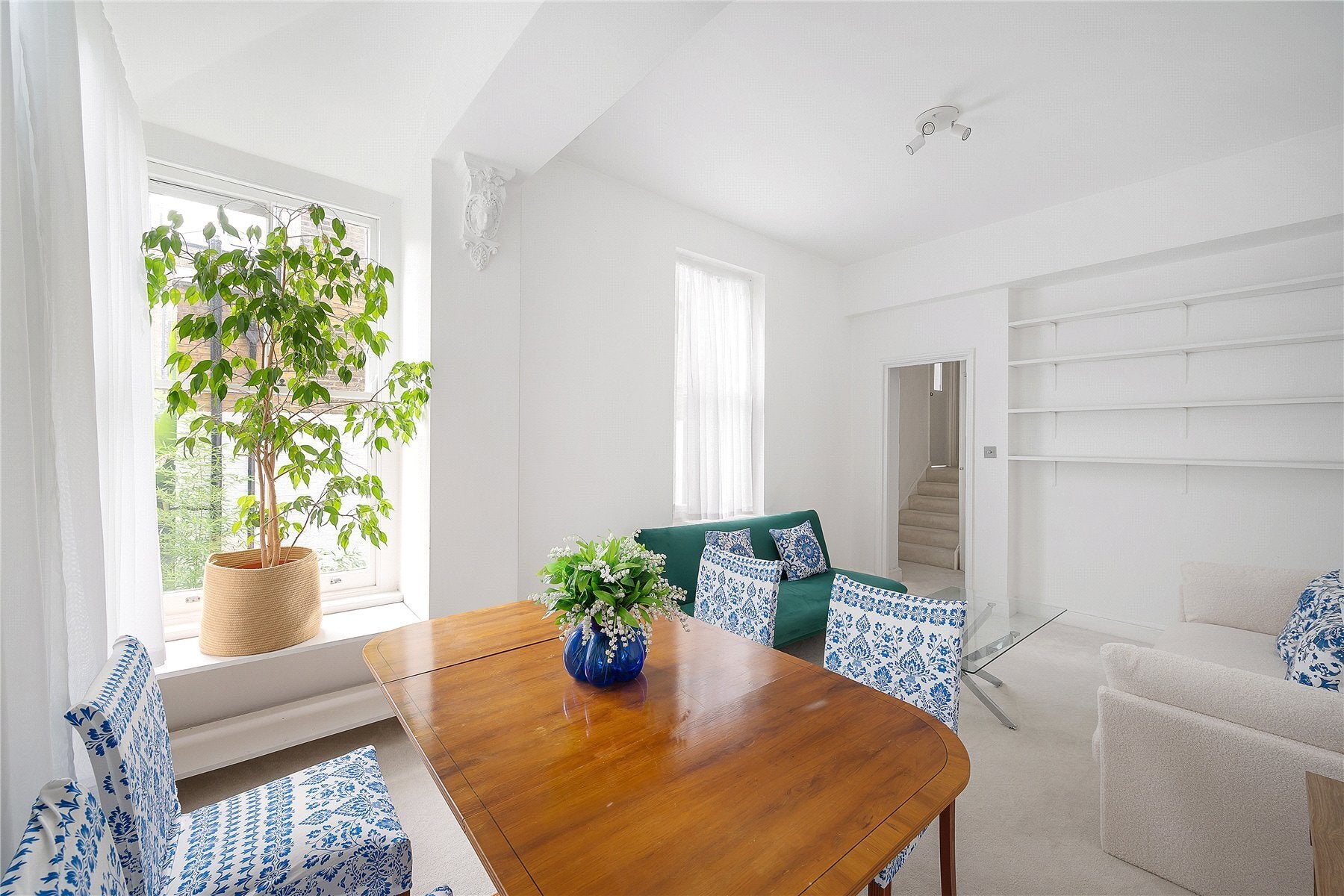 Flat Nevern Square in Greater London