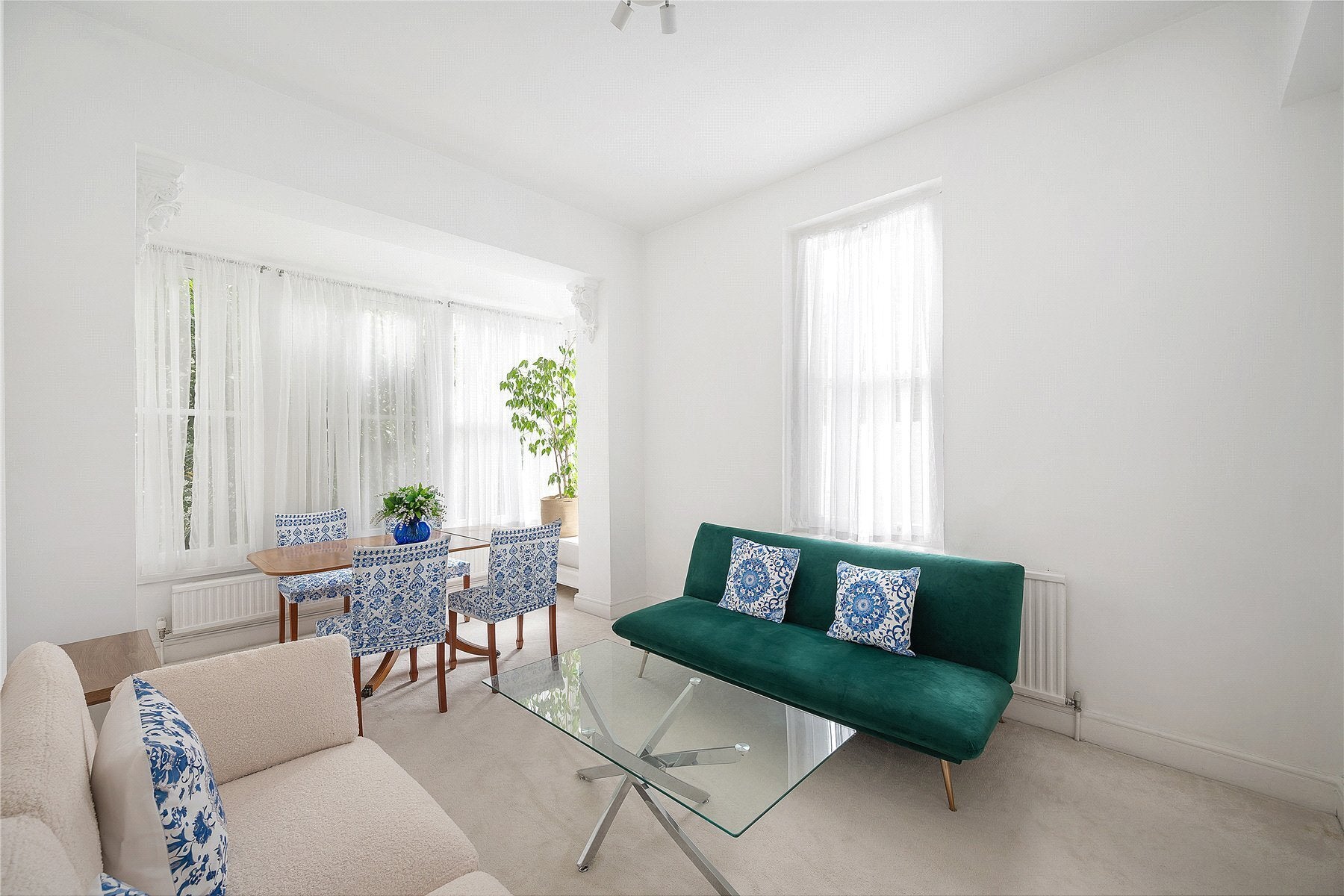 Flat Nevern Square in Greater London