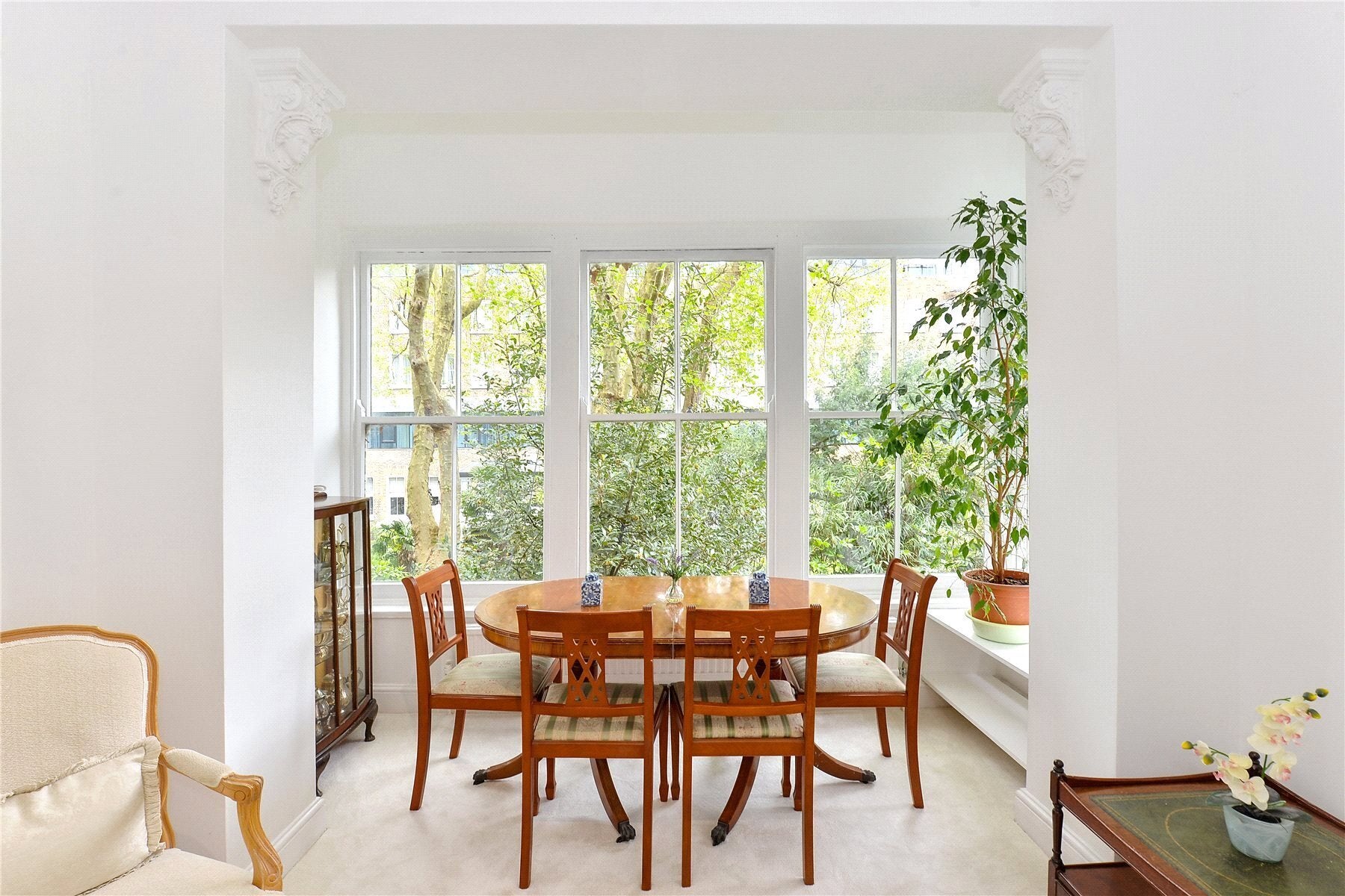 Flat Nevern Square in Greater London