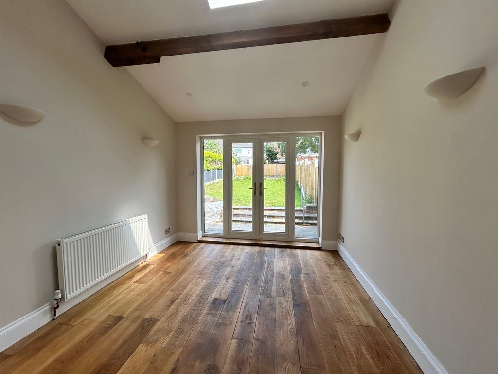 House Cedar Grove in Wolverhampton