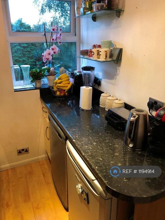 Flat Windsor Close in Dacorum