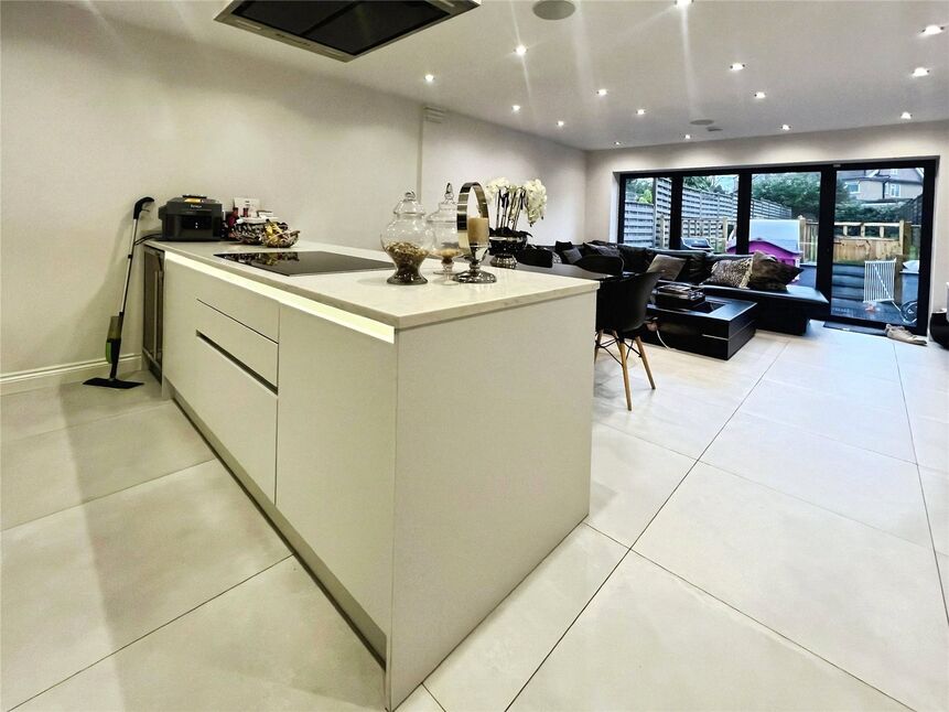 House Windmill Street in Hertsmere