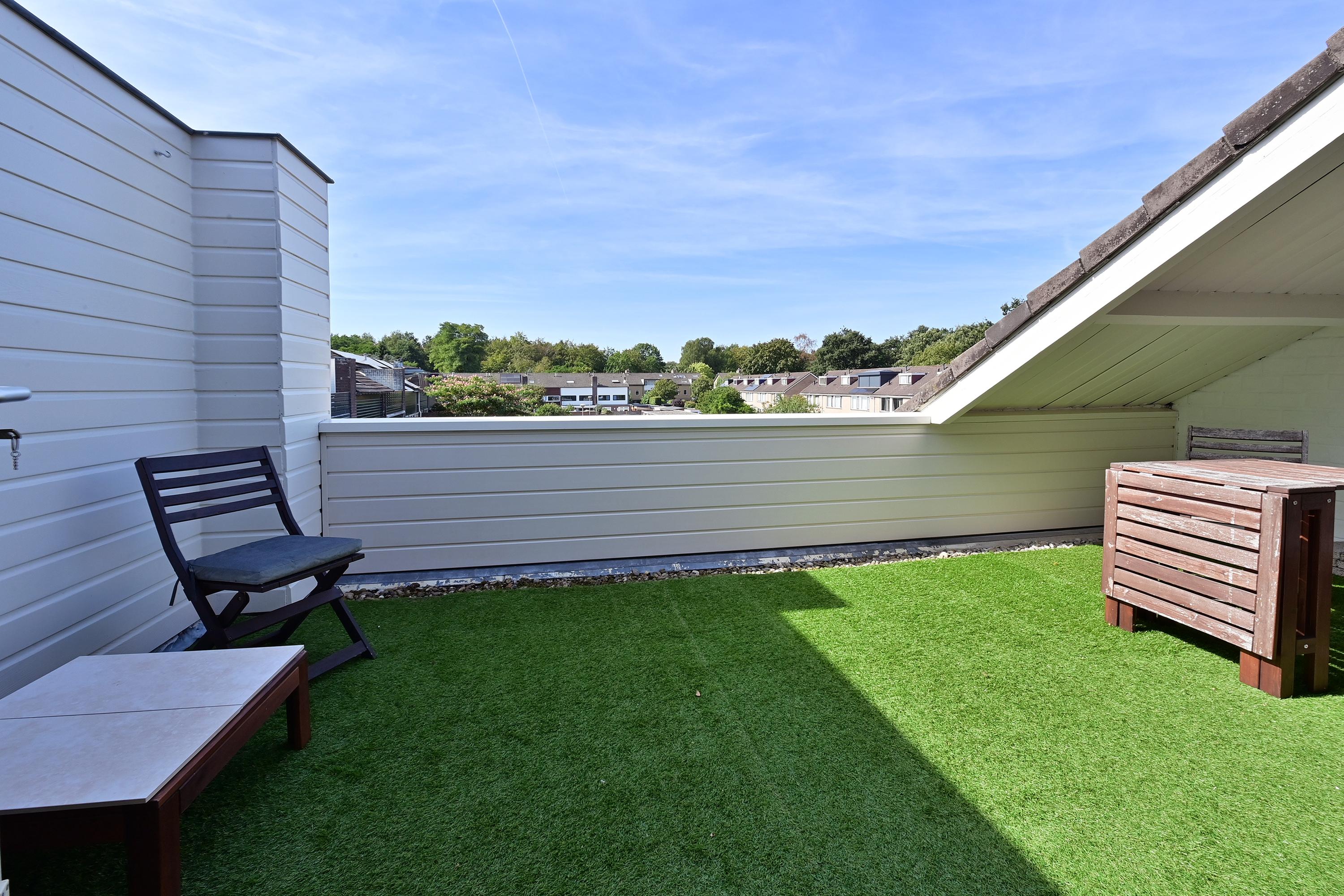 Tussenwoning te koop: Want 6, Huizen
