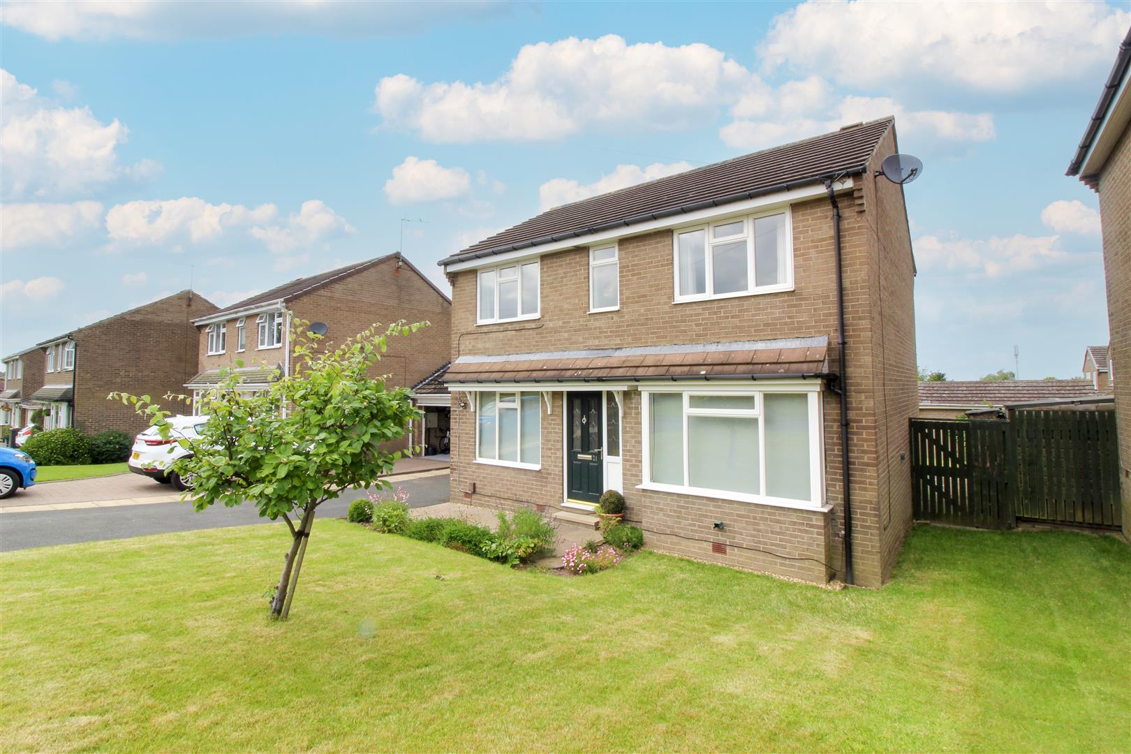 House Lindrick Way in Harrogate