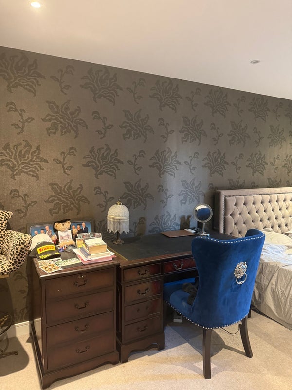 Room Commercial Street in Greater London