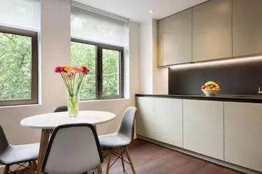 Flat Brooke's Court in Greater London