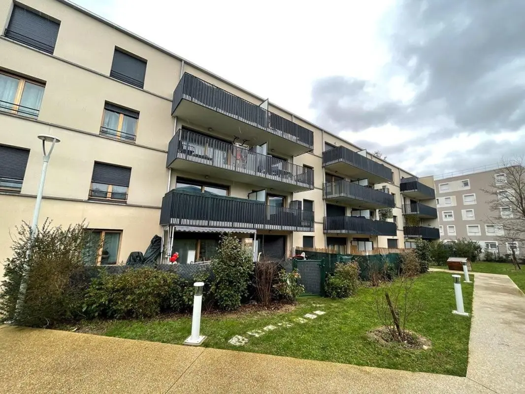 Flat Rue de la Malmaison in Gonesse