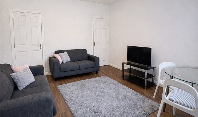 Flat Pinner Road in Sheffield