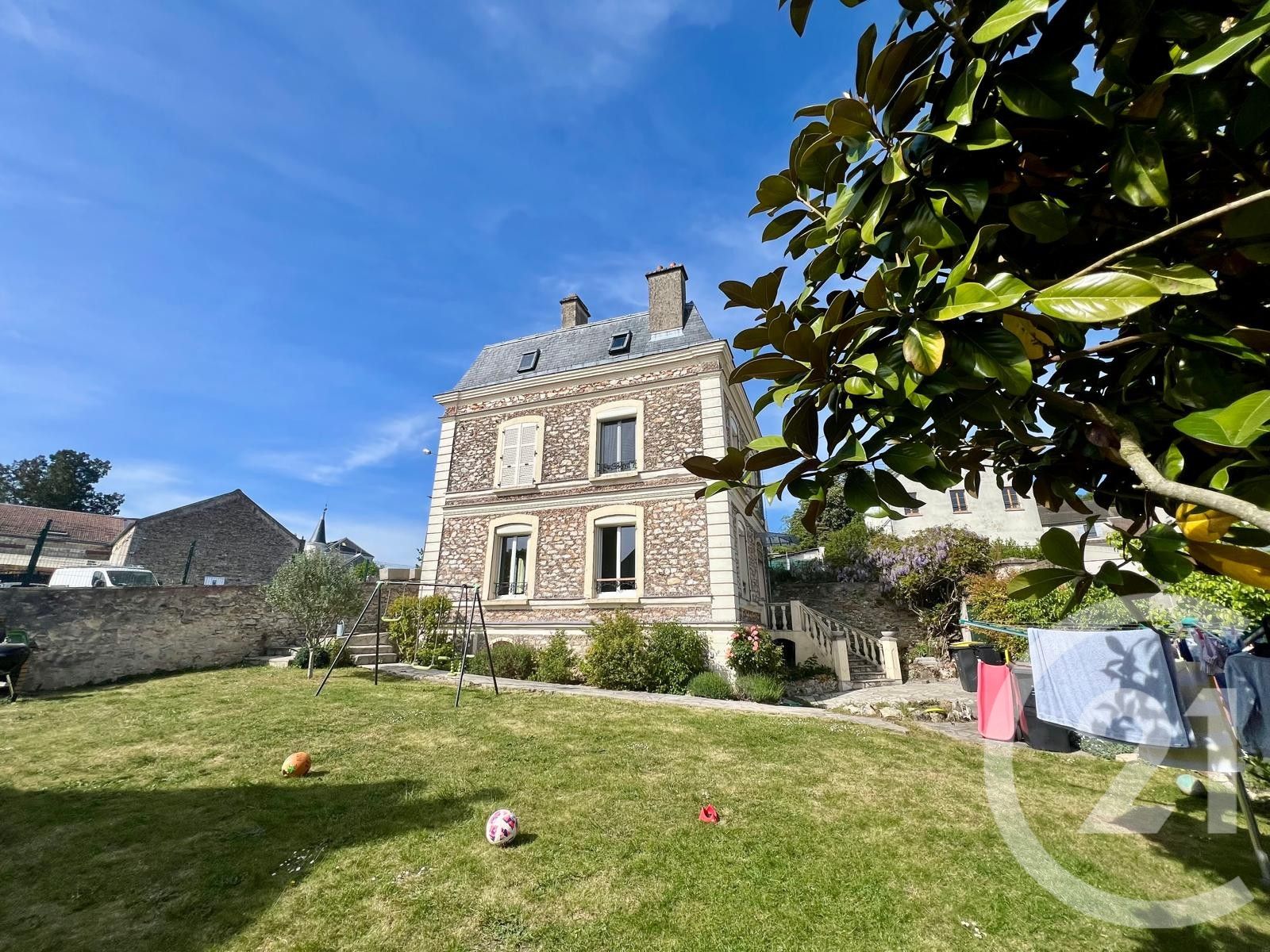 House Rue du Vieux Château in Montgé-en-Goële