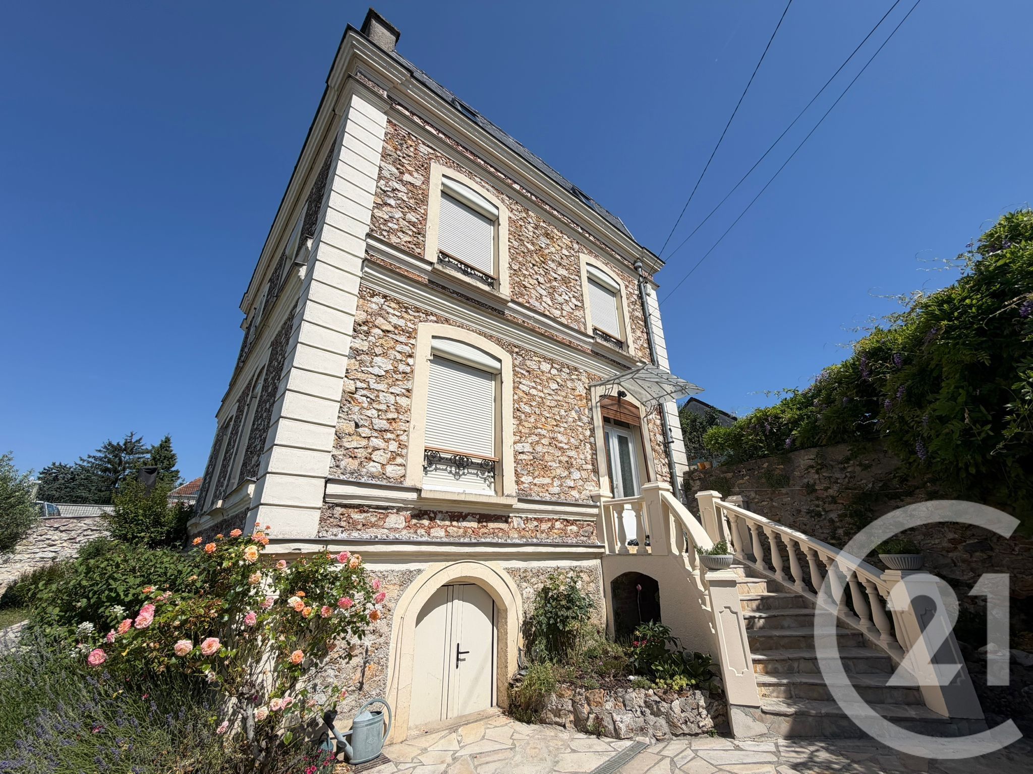 House Rue du Vieux Château in Montgé-en-Goële