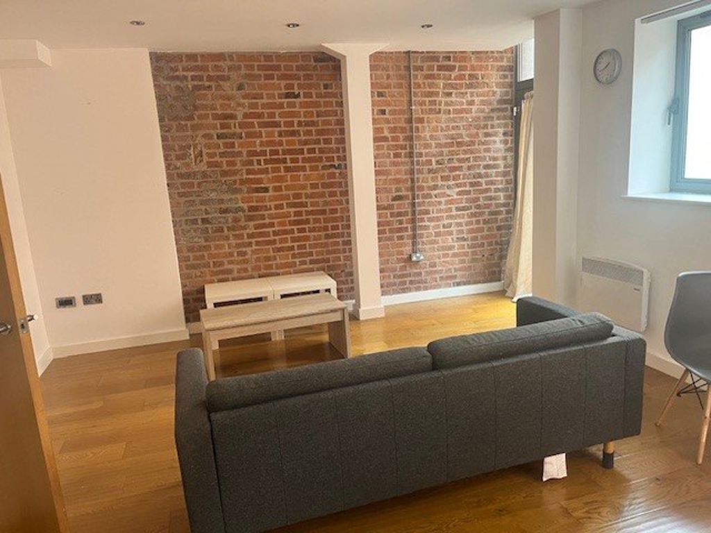 Flat Skipton Close in Hazel Grove