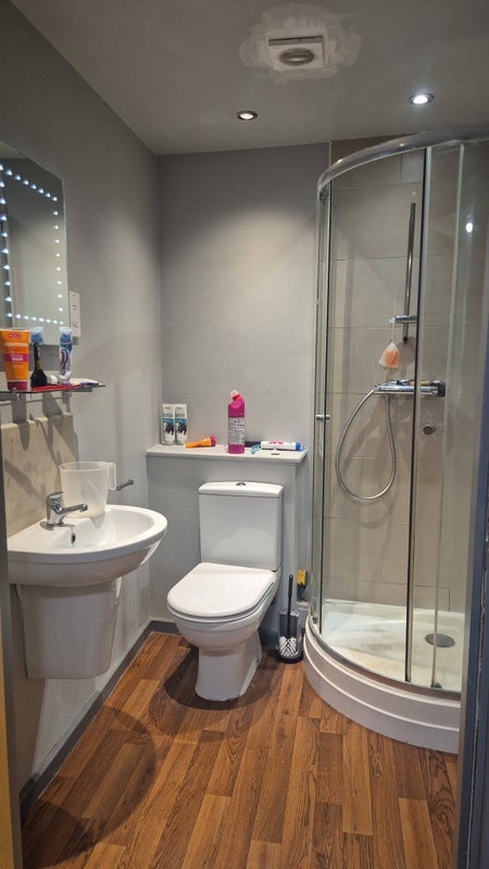 Room Grange Lane in Leicester