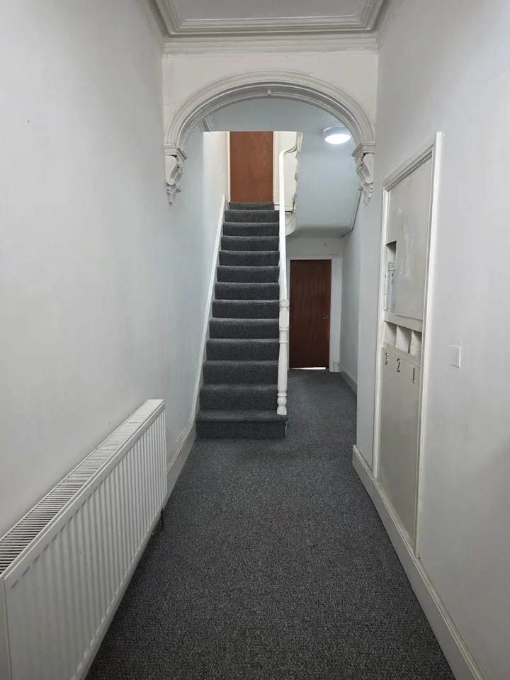 Room George Street in St Helens