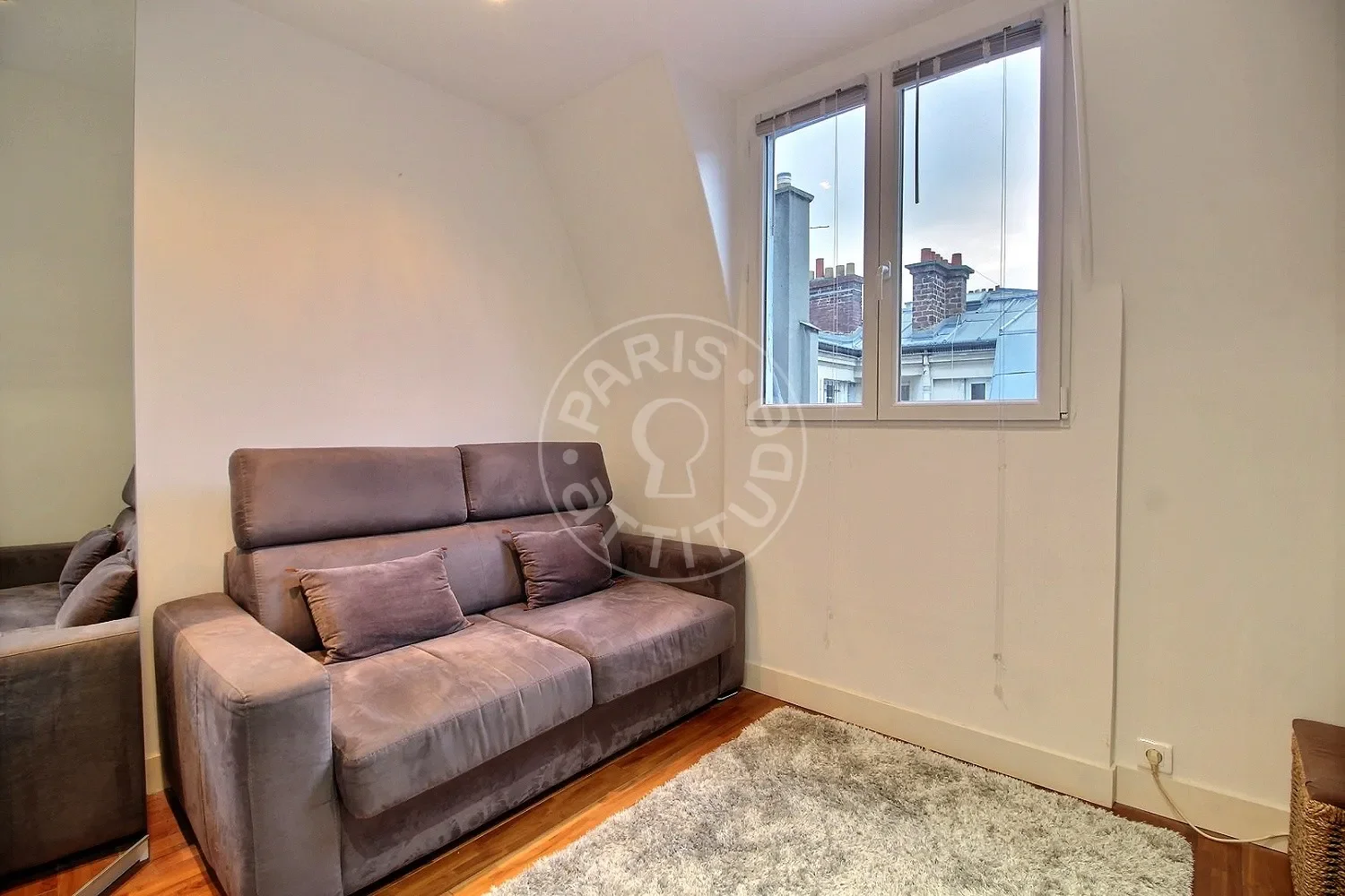 Flat Cité de Trévise in Paris