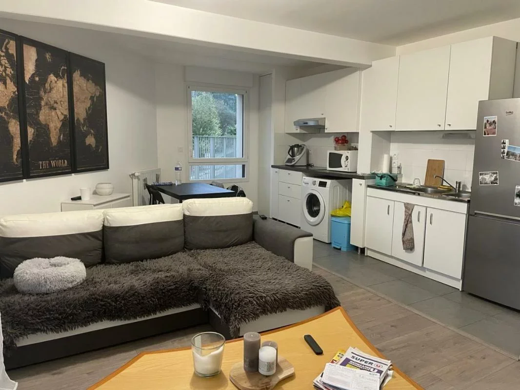 Flat Allée des Deux Bourgs in Noyal-Châtillon-sur-Seiche