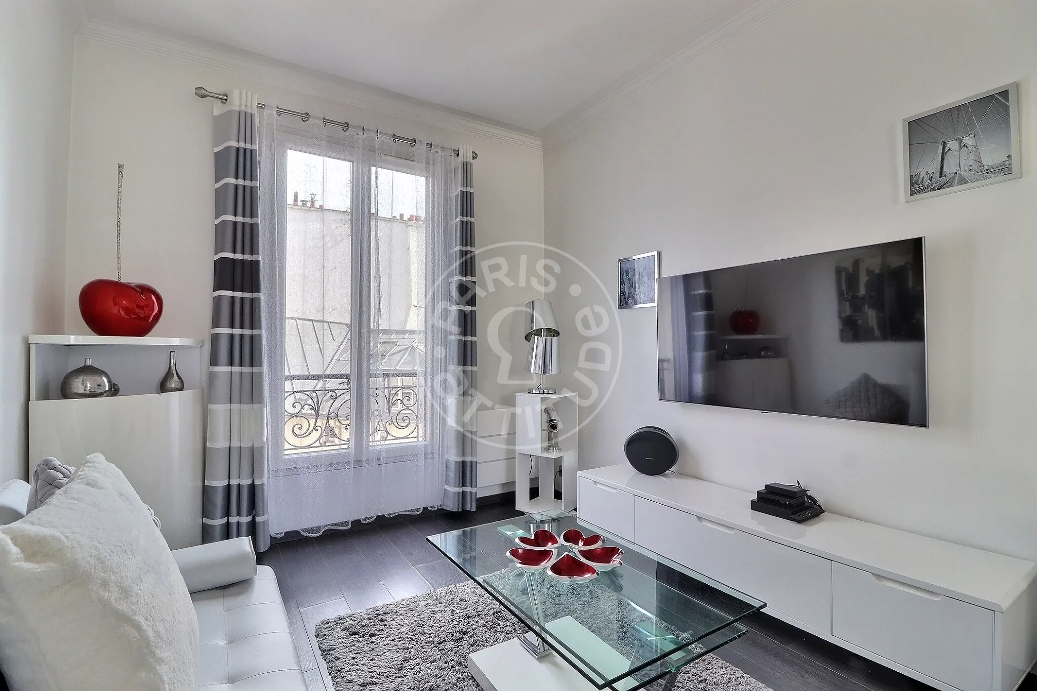Appartement Rue du Rocher à Paris