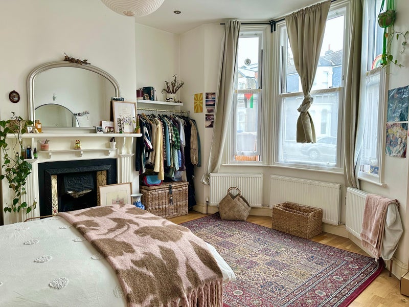 Room Brockley Way in Greater London