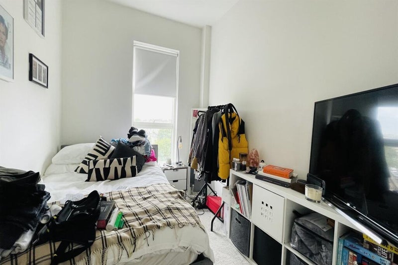 Room Jubilee Street in Greater London