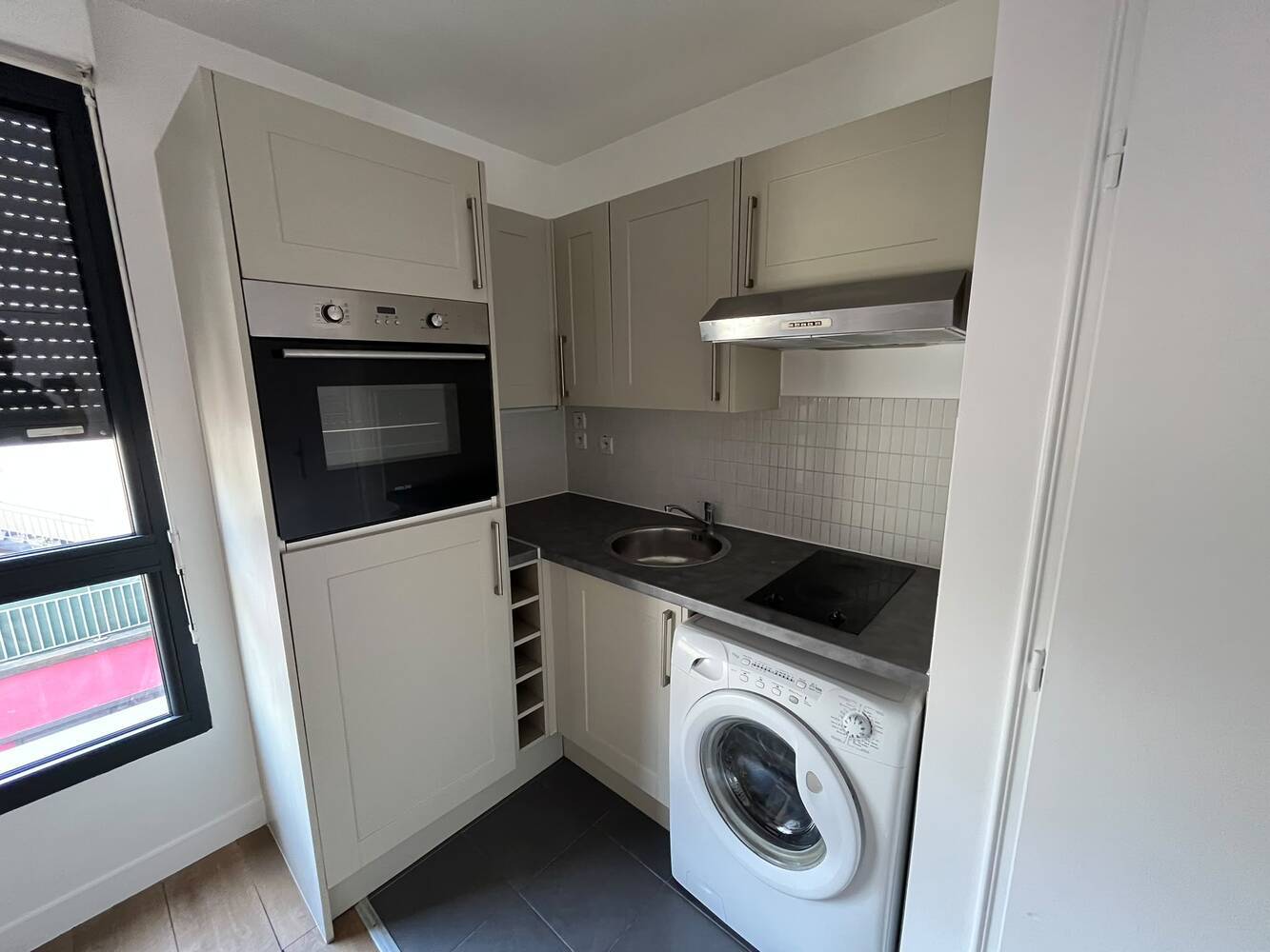Flat Boulevard Biron in Saint-Ouen-sur-Seine