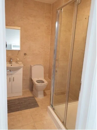 Room Aldin Avenue South in Slough