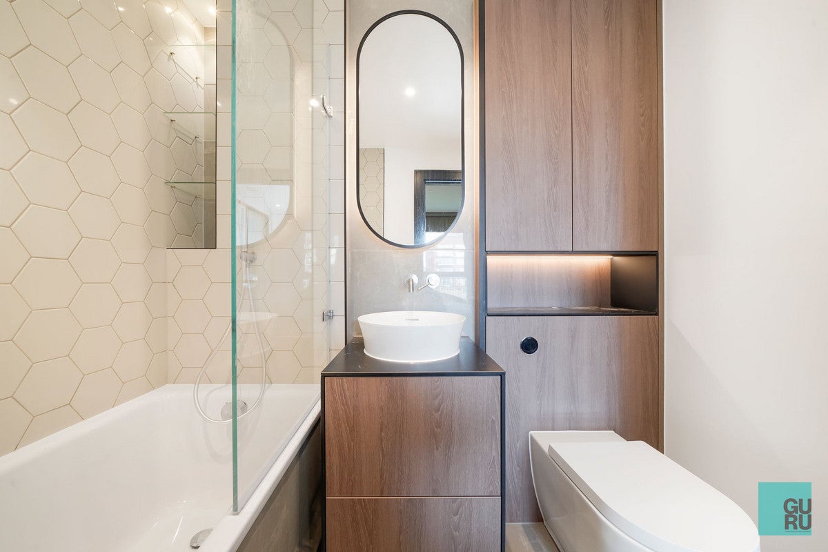 Flat Eden Grove in Greater London