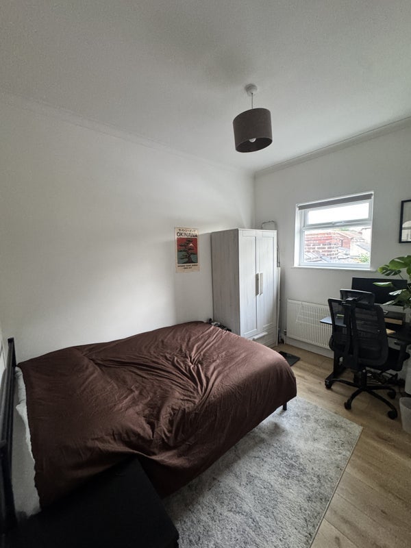 Room Saint Anns Street in Salford
