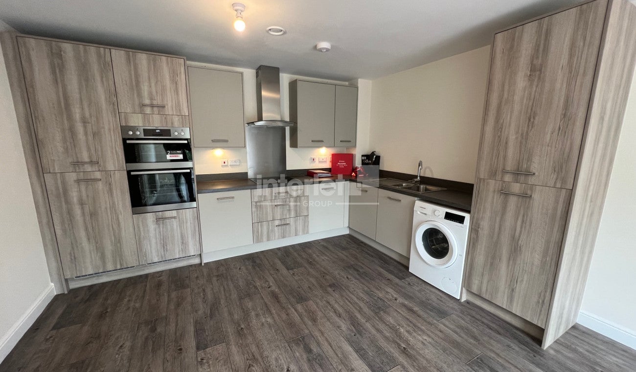 Flat Rhodfa Groes-Wen in Cardiff