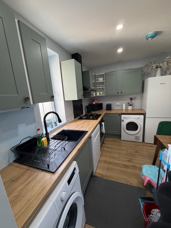 Room Pardoner Street in Greater London