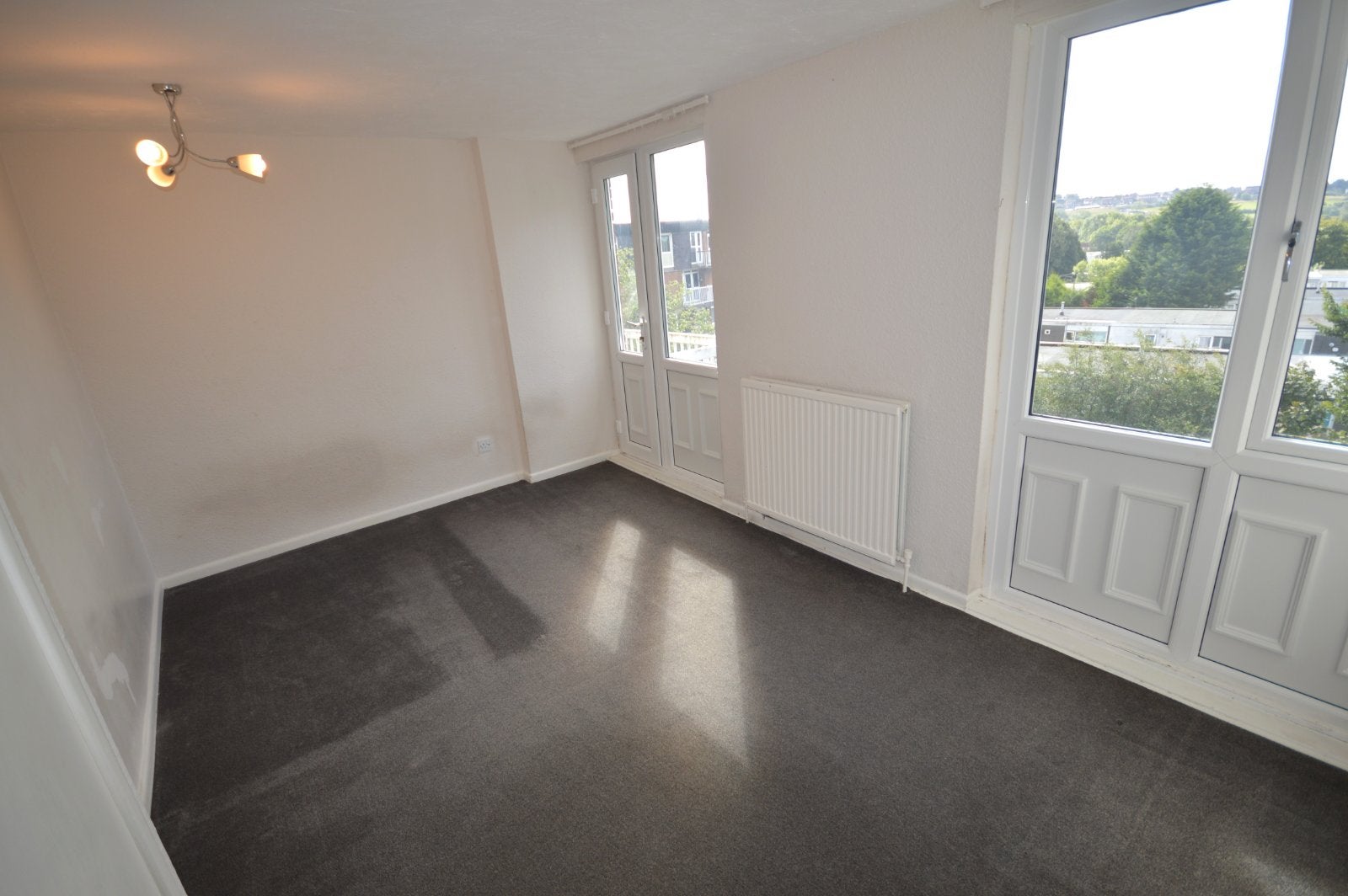 Flat Batemoor Place in Sheffield