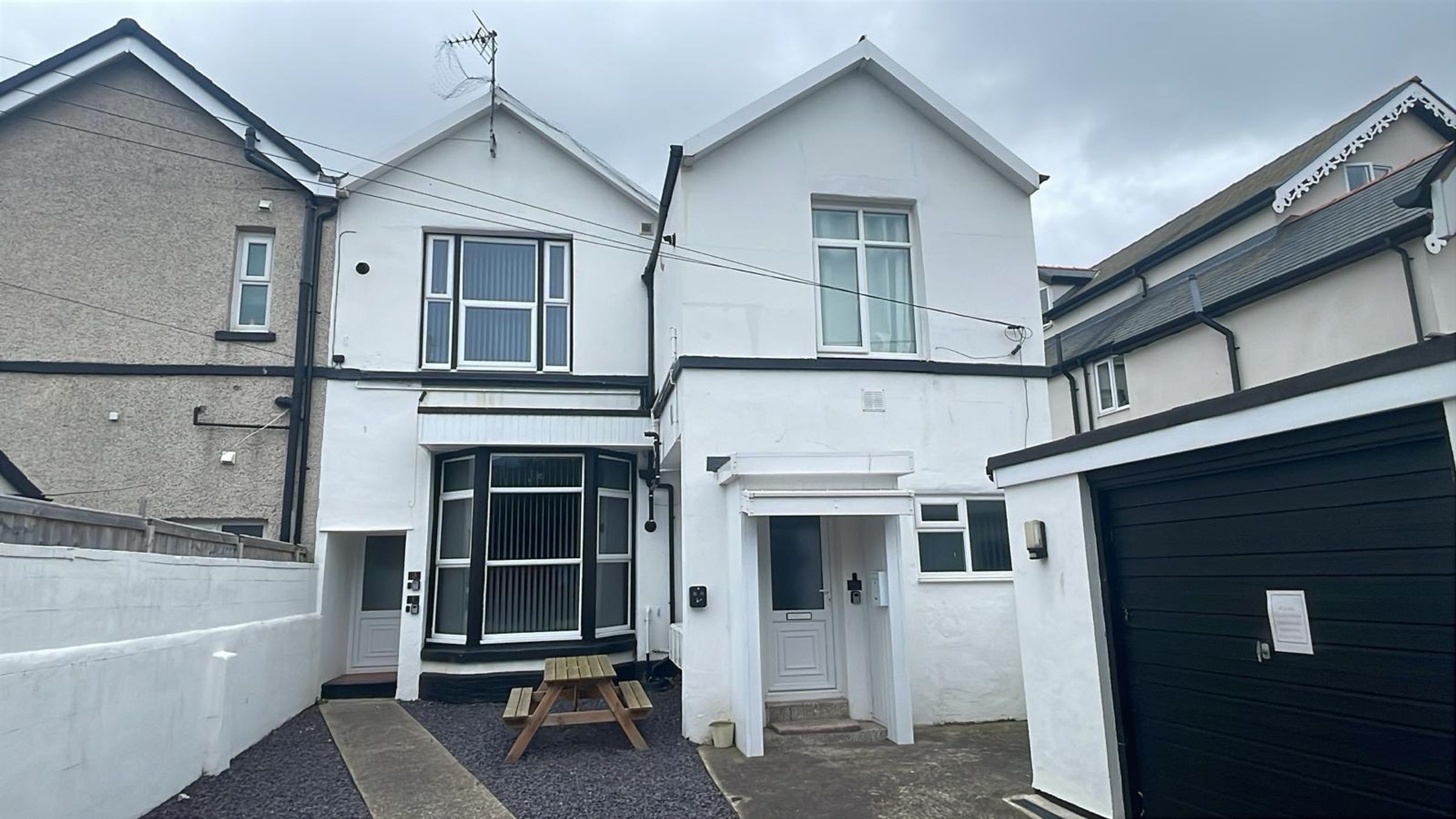 Flat Brighton Road in Rhyl