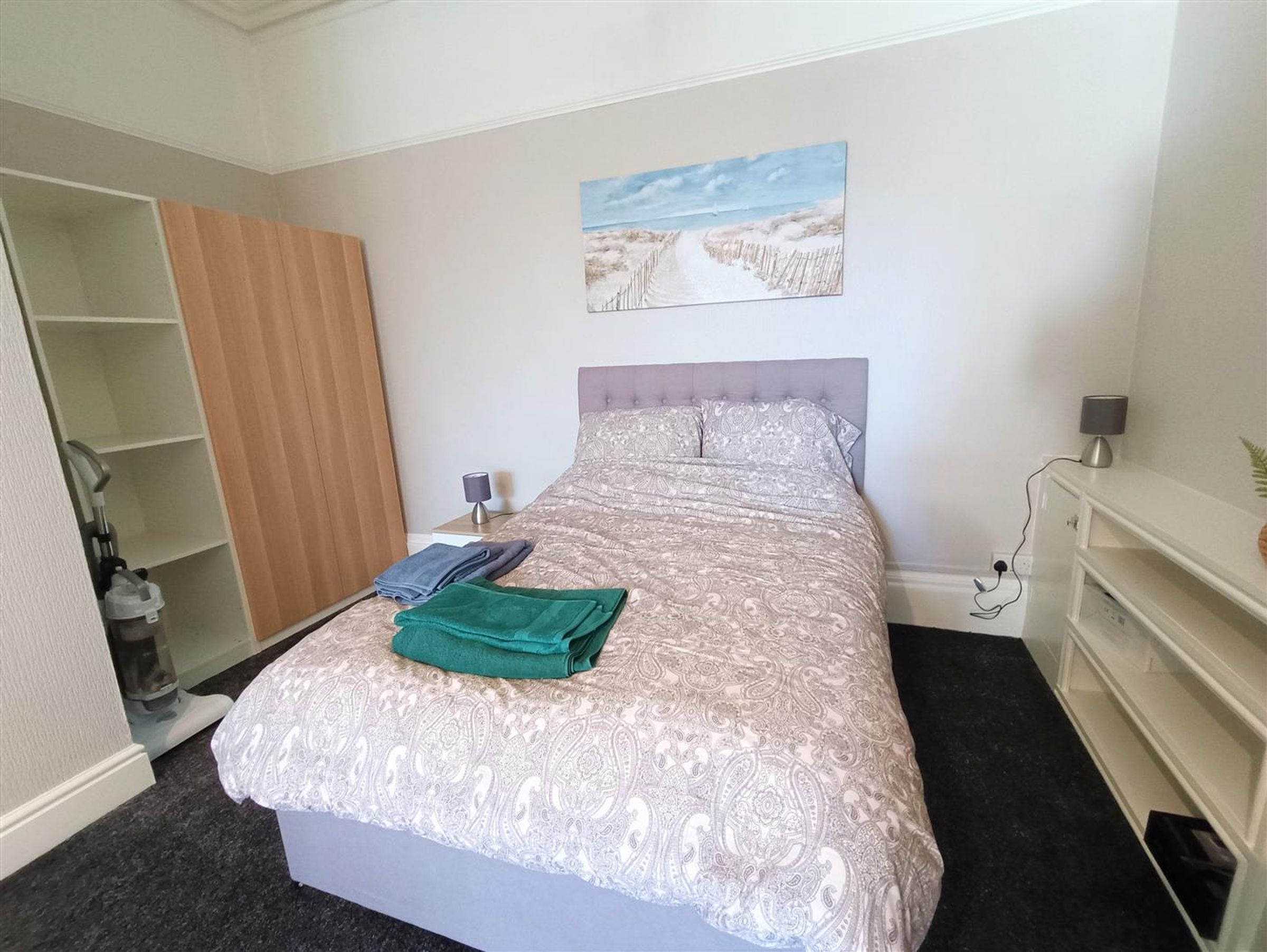Flat Brighton Road in Rhyl