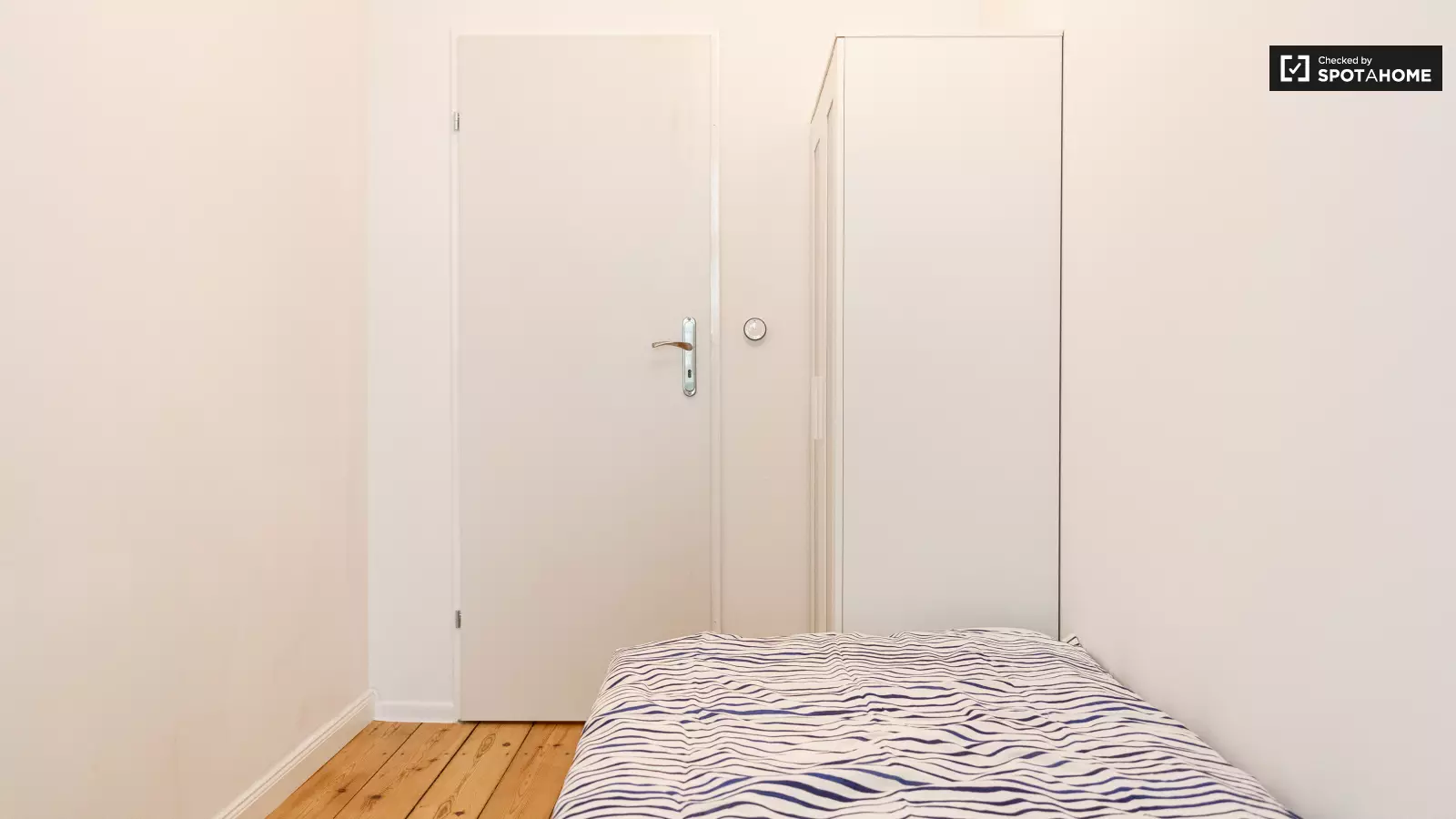 Wohnung Wilsnacker Straße in Berlin